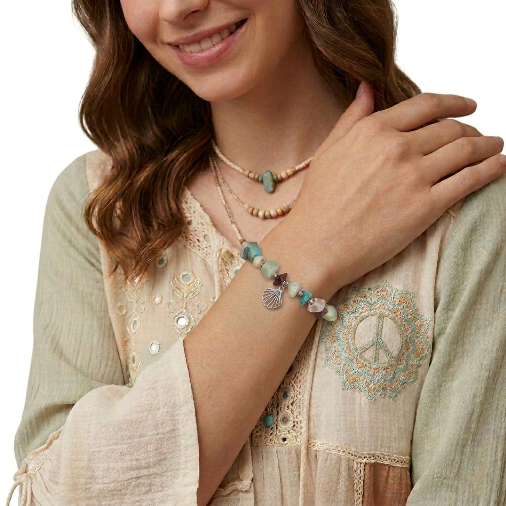 Pulsera de Piedras de Colores con Vieira Plateada